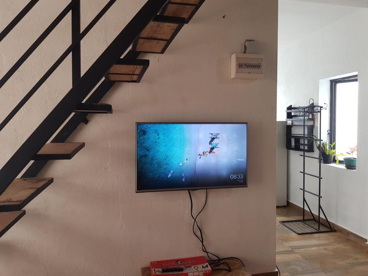 Favela Apartment Colombo Exterior photo